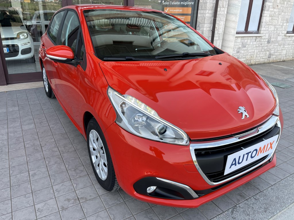 Peugeot 208