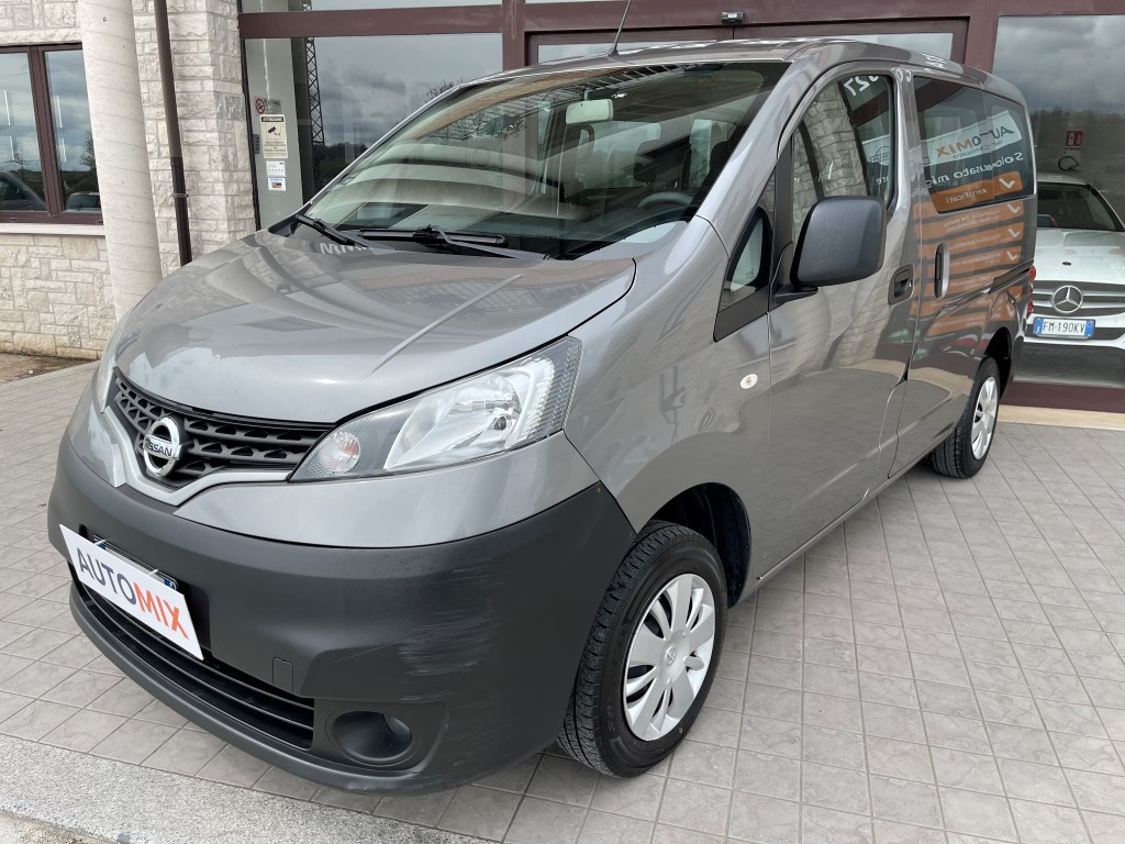 Nissan NV200