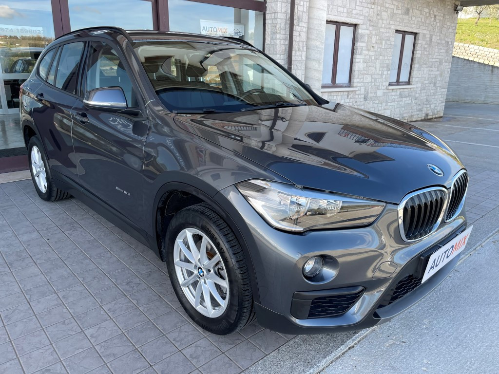 BMW X1