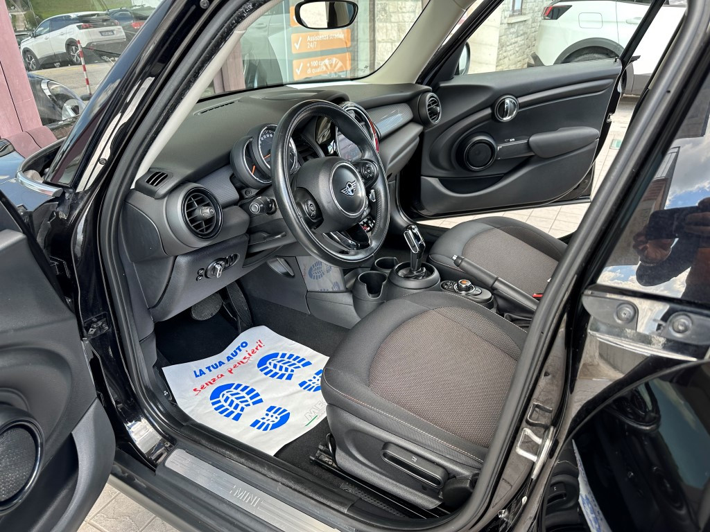Mini Mini