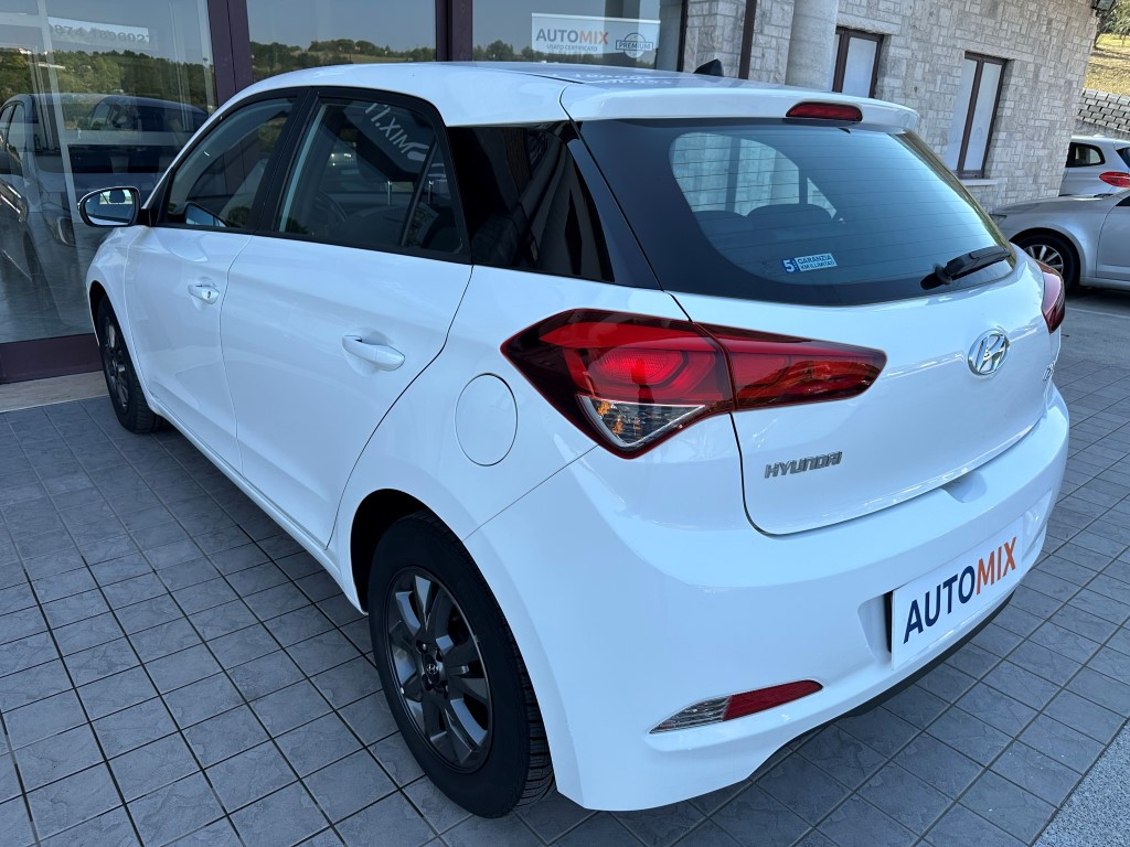Hyundai i20