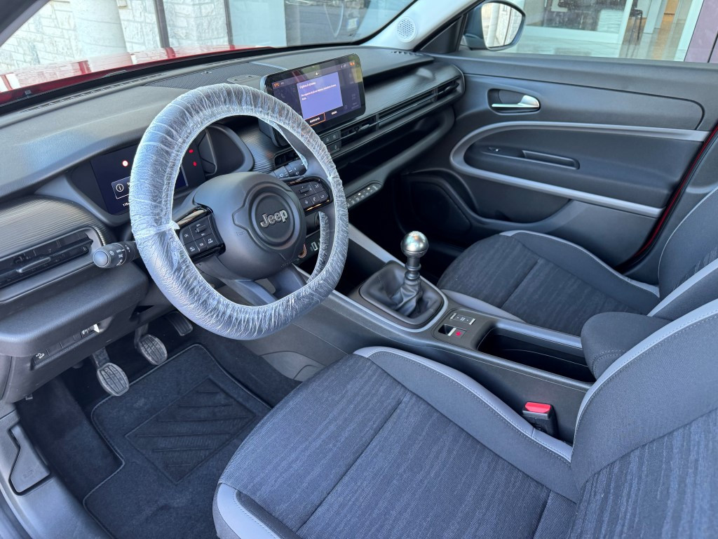 Jeep Altro