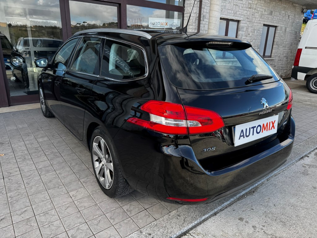 Peugeot 308