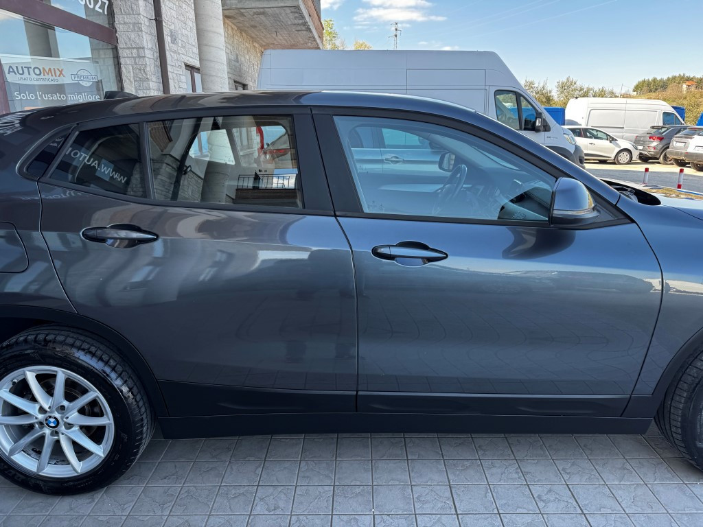 BMW X2