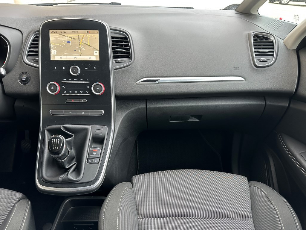 Renault ScÃ©nic