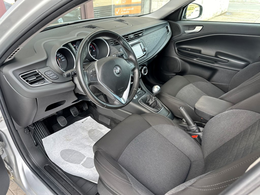 Alfa Romeo Giulietta