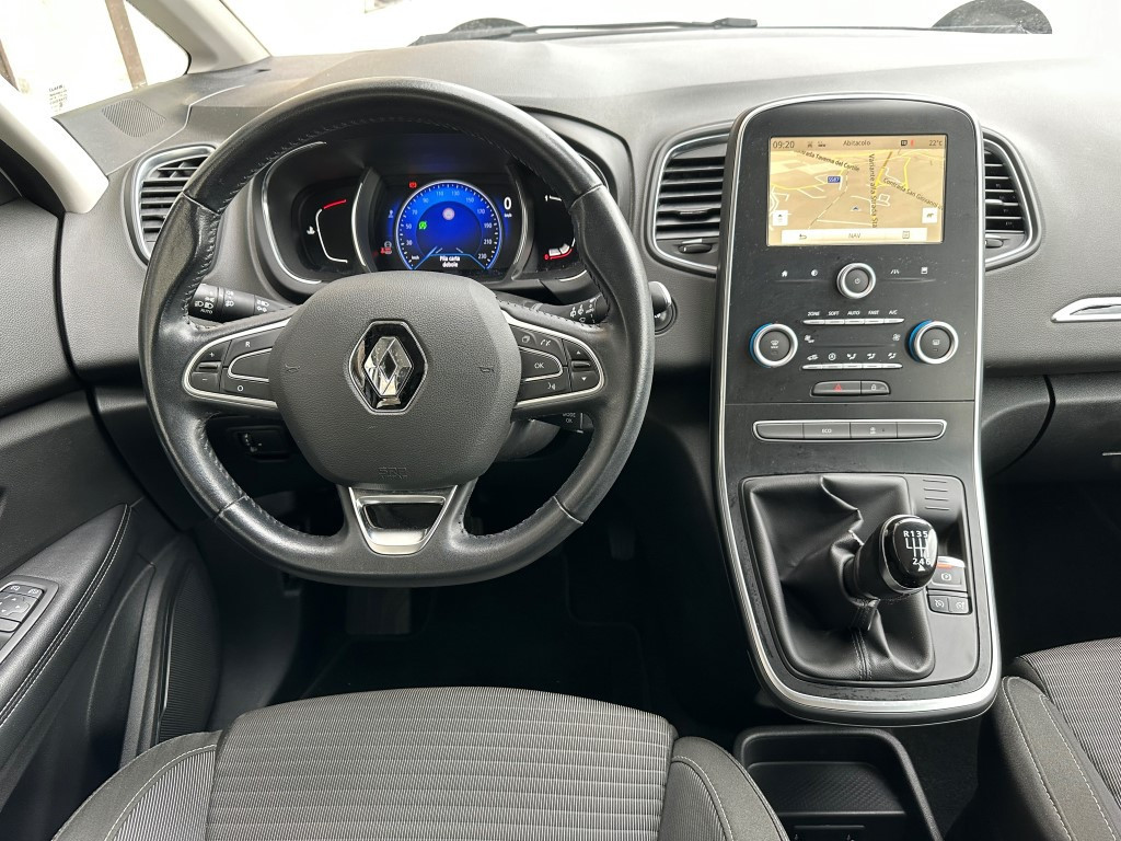 Renault ScÃ©nic
