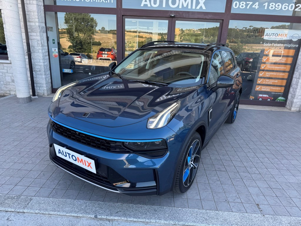 Lynk & Co 01