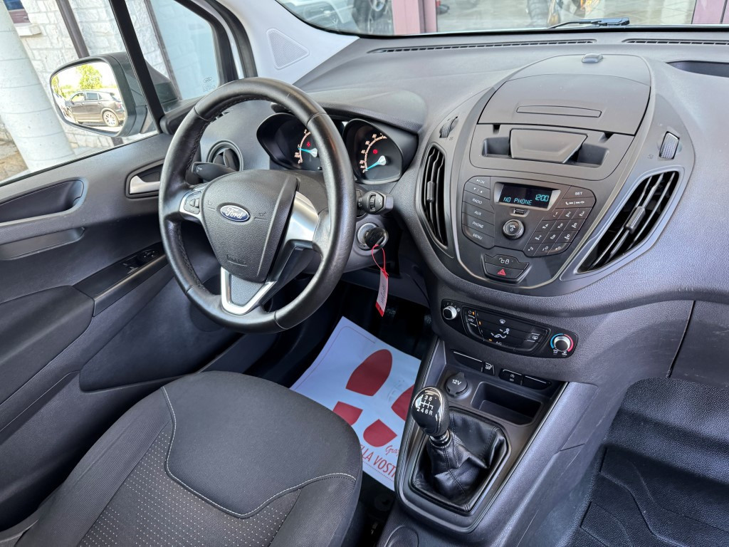 Ford Transit Courier