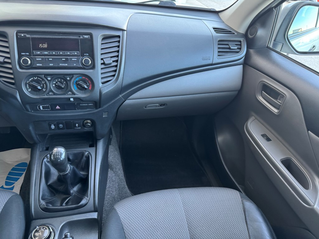 Mitsubishi L200