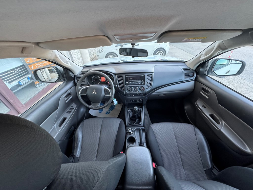 Mitsubishi L200
