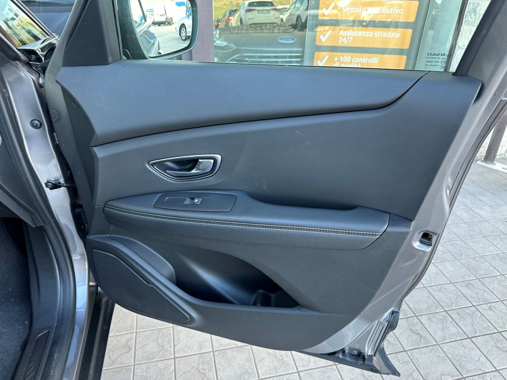 Renault ScÃ©nic
