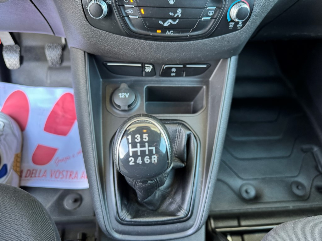 Ford Transit Courier