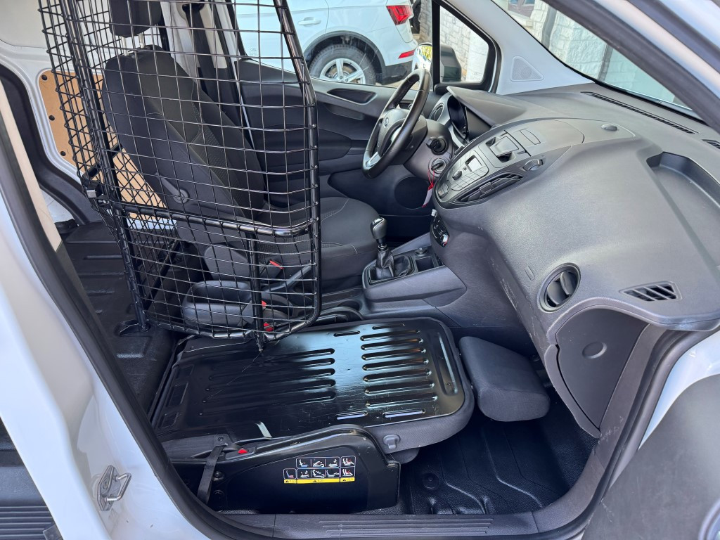 Ford Transit Courier