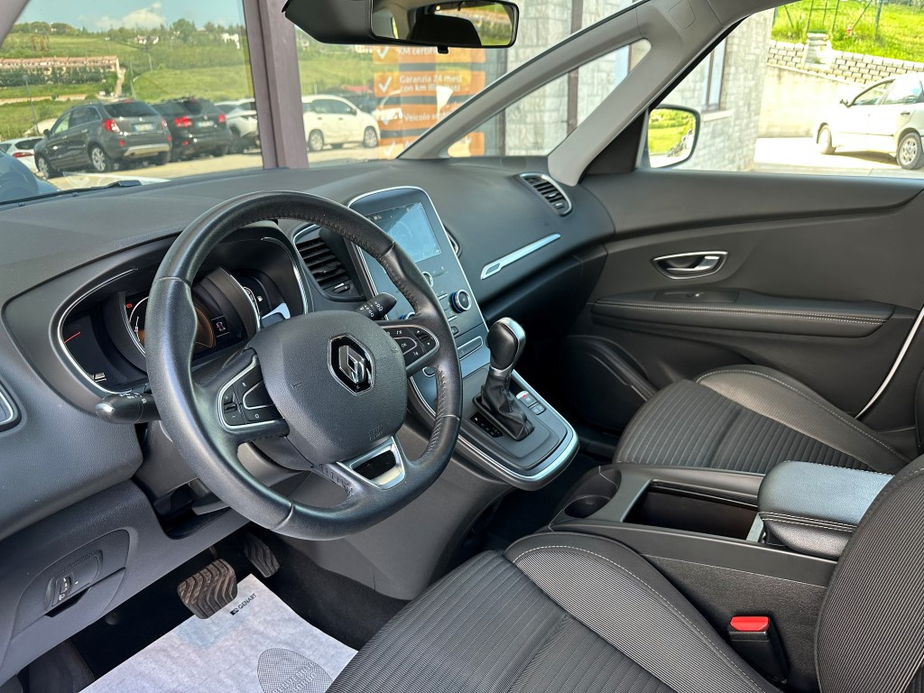 Renault ScÃ©nic
