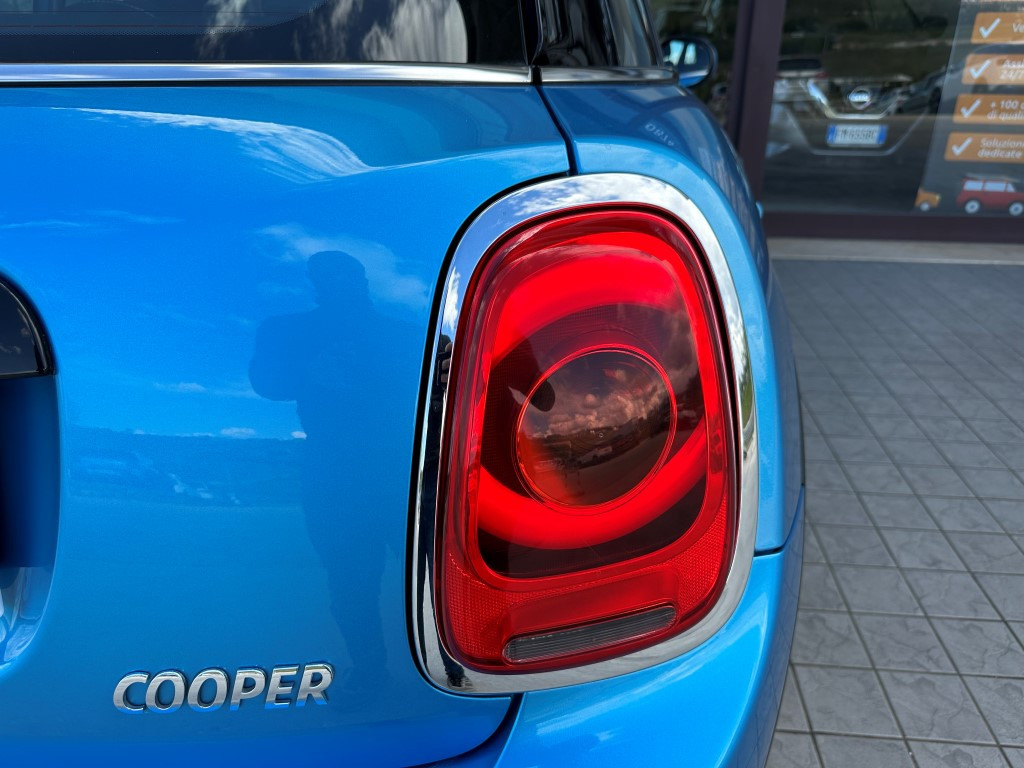 Mini Mini