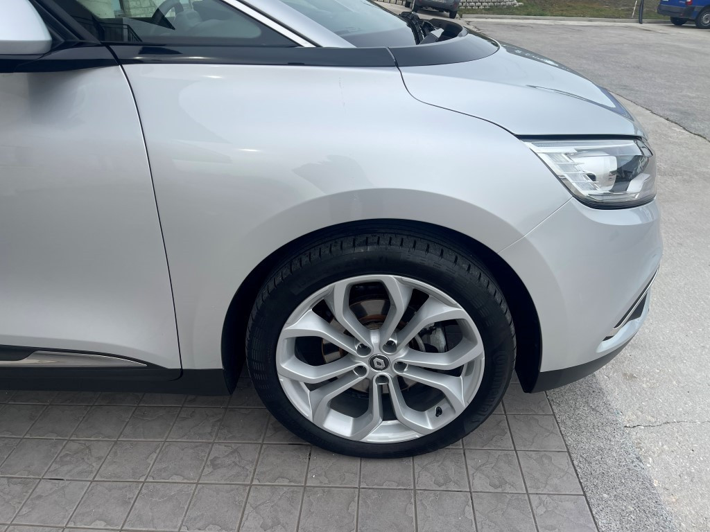 Renault ScÃ©nic