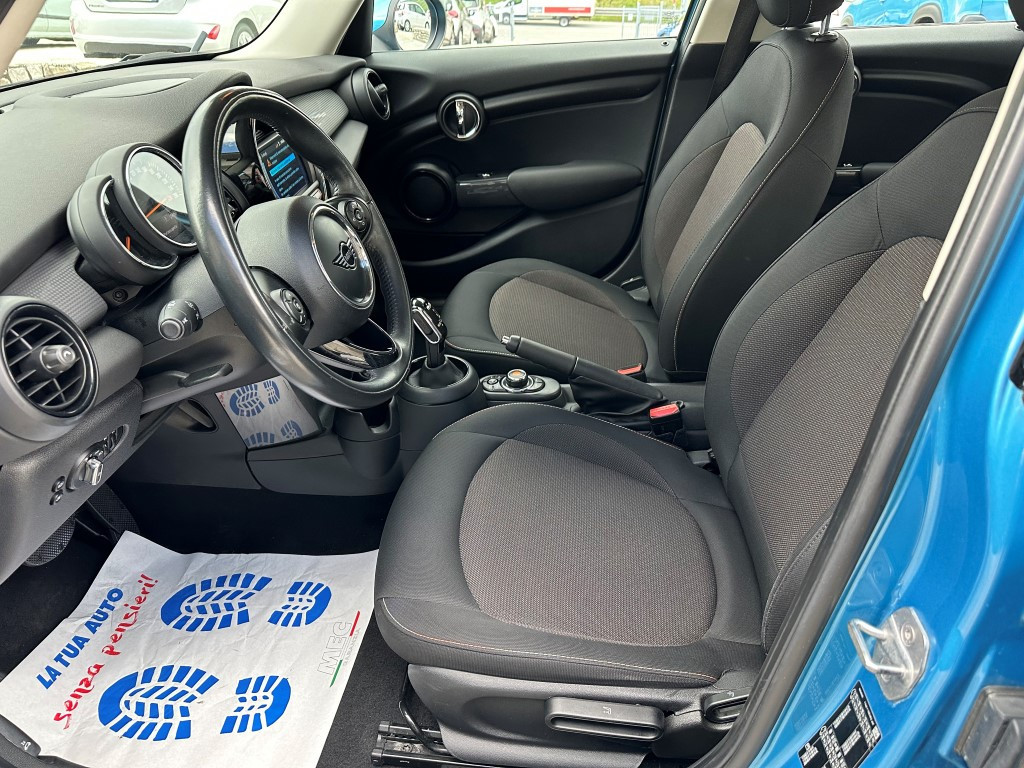 Mini Mini