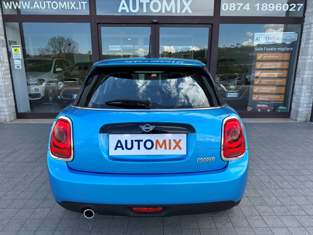 Mini Mini