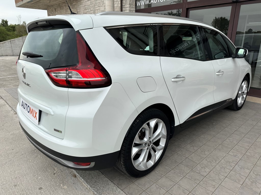 Renault ScÃ©nic