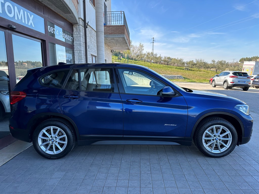 BMW X1