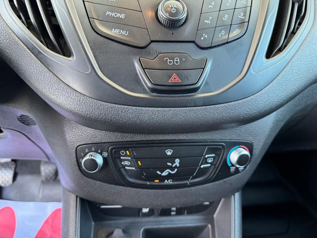 Ford Transit Courier