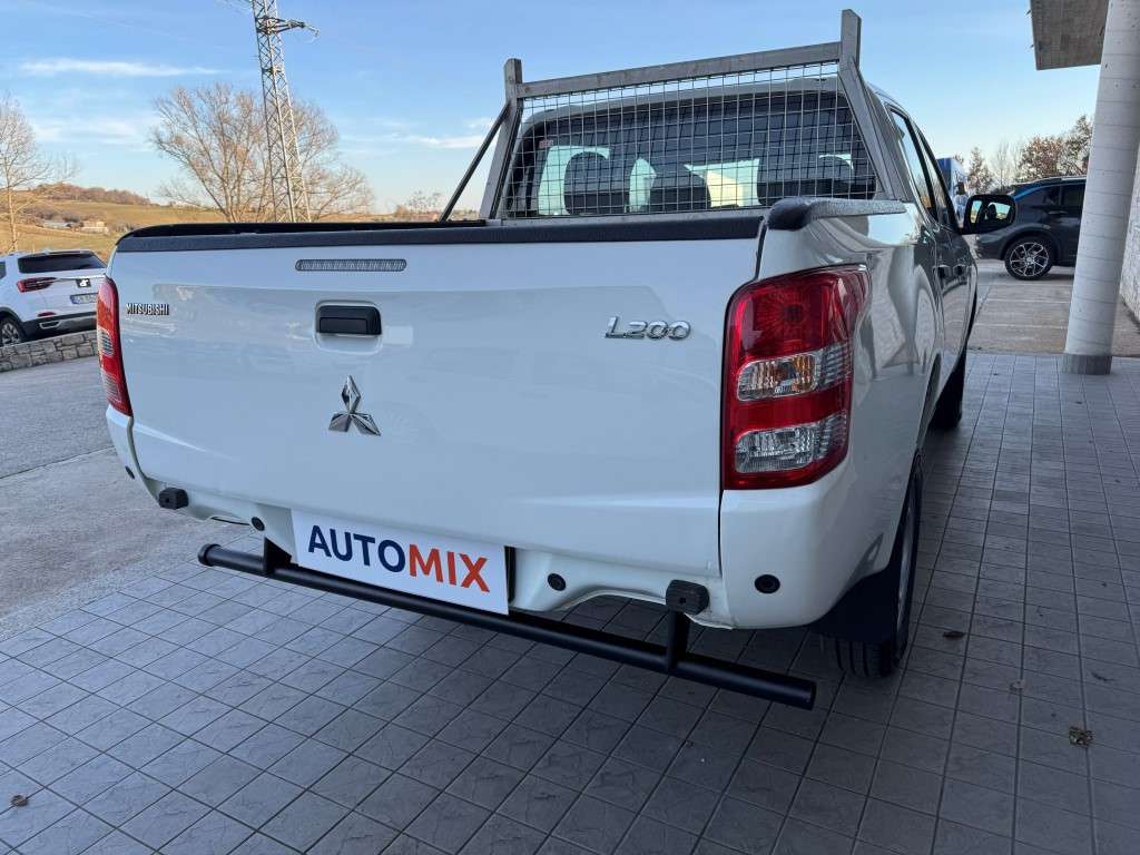Mitsubishi L200