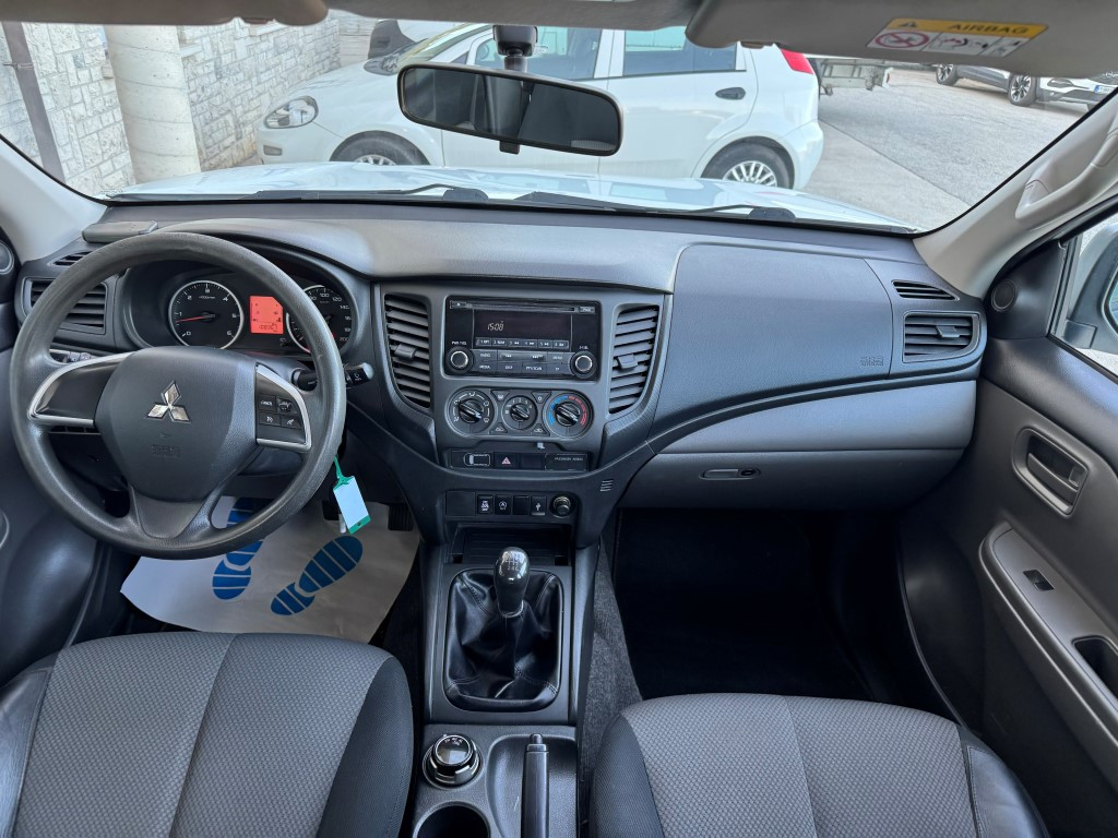 Mitsubishi L200
