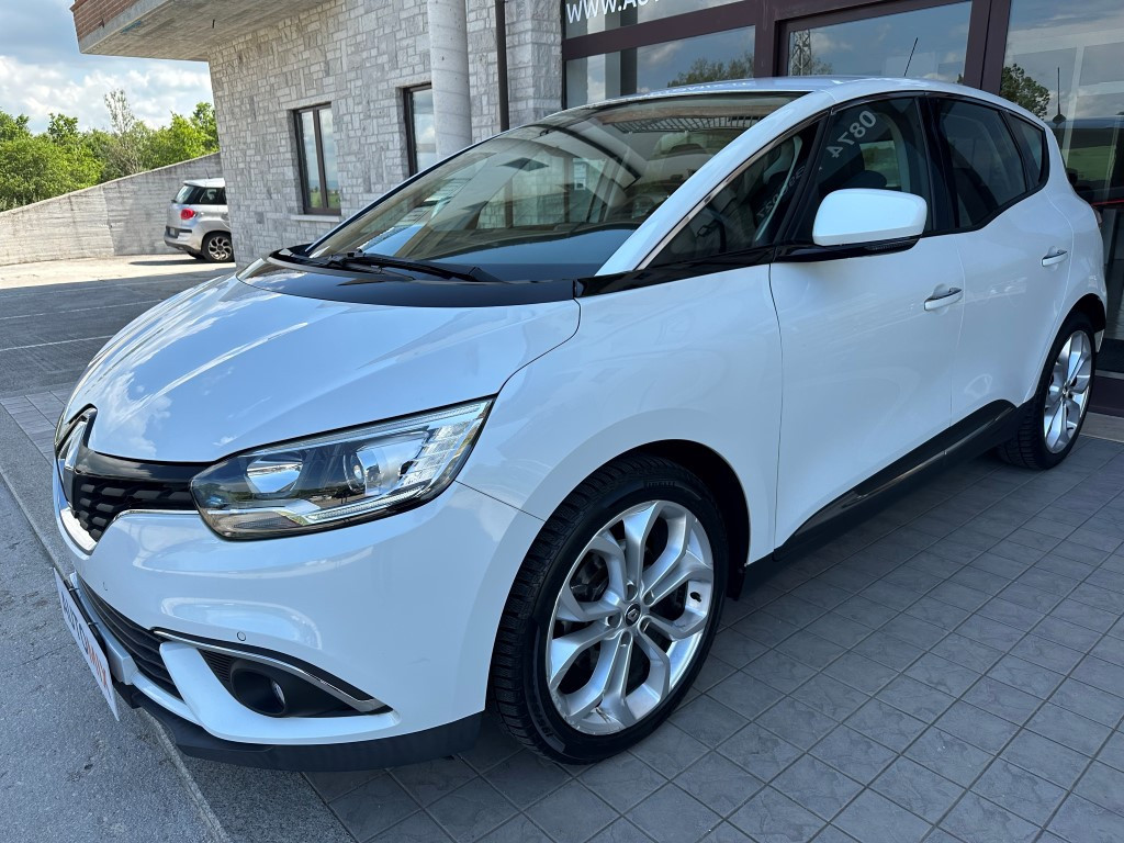 Renault ScÃ©nic