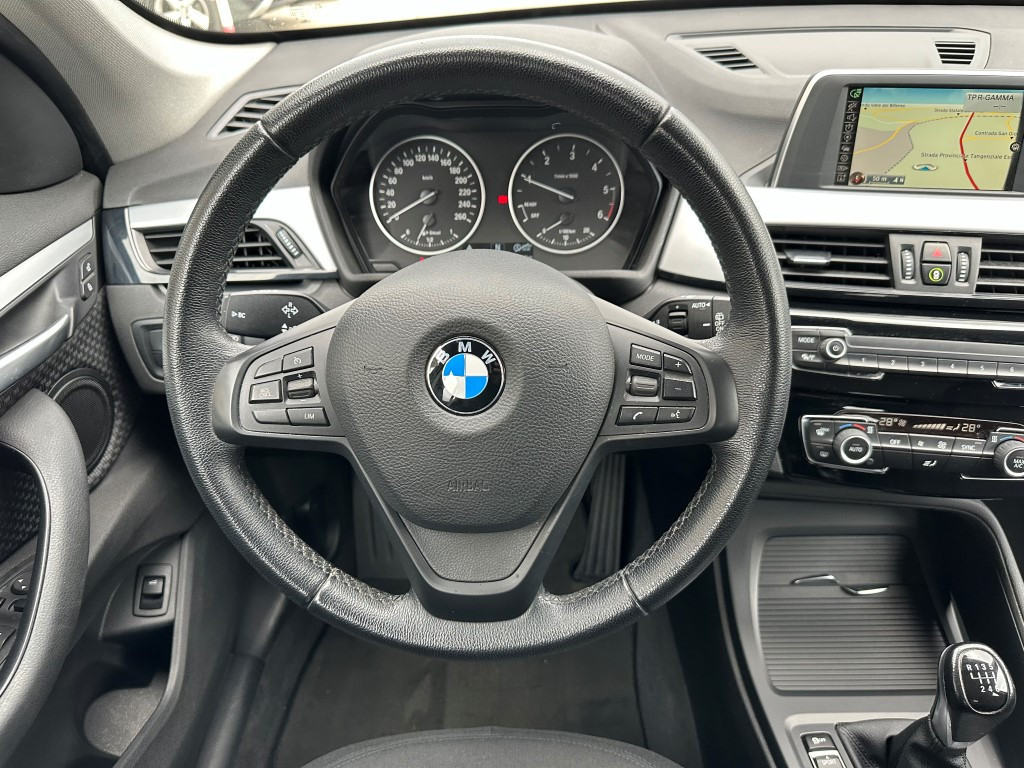 BMW X1