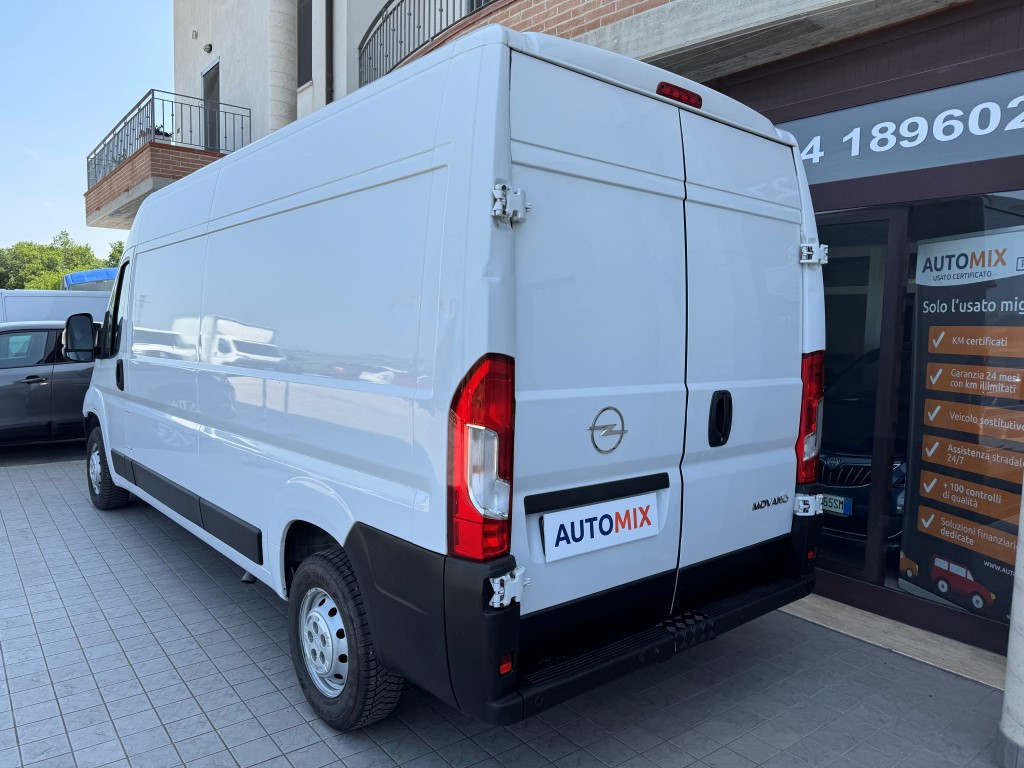 Opel Movano