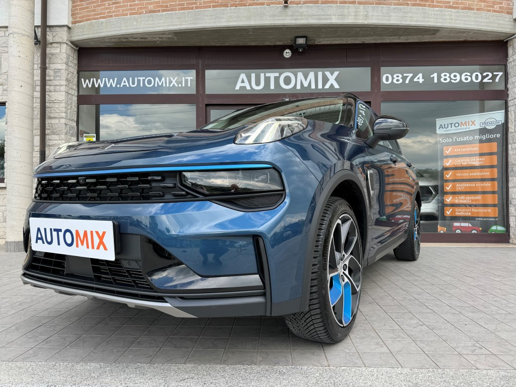 Lynk & Co 01