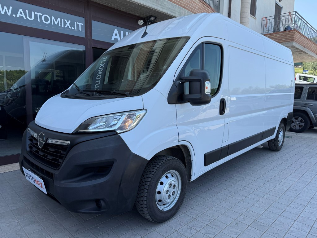 Opel Movano