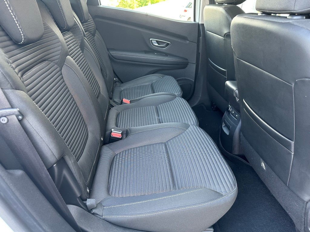 Renault ScÃ©nic