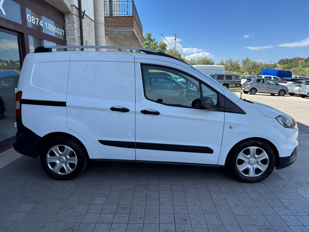 Ford Transit Courier