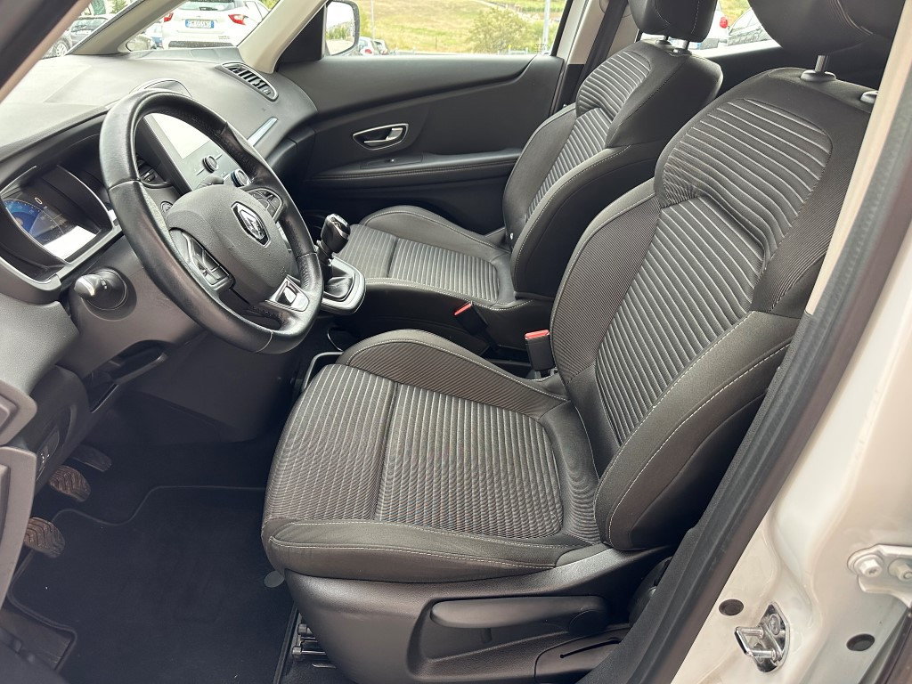 Renault ScÃ©nic