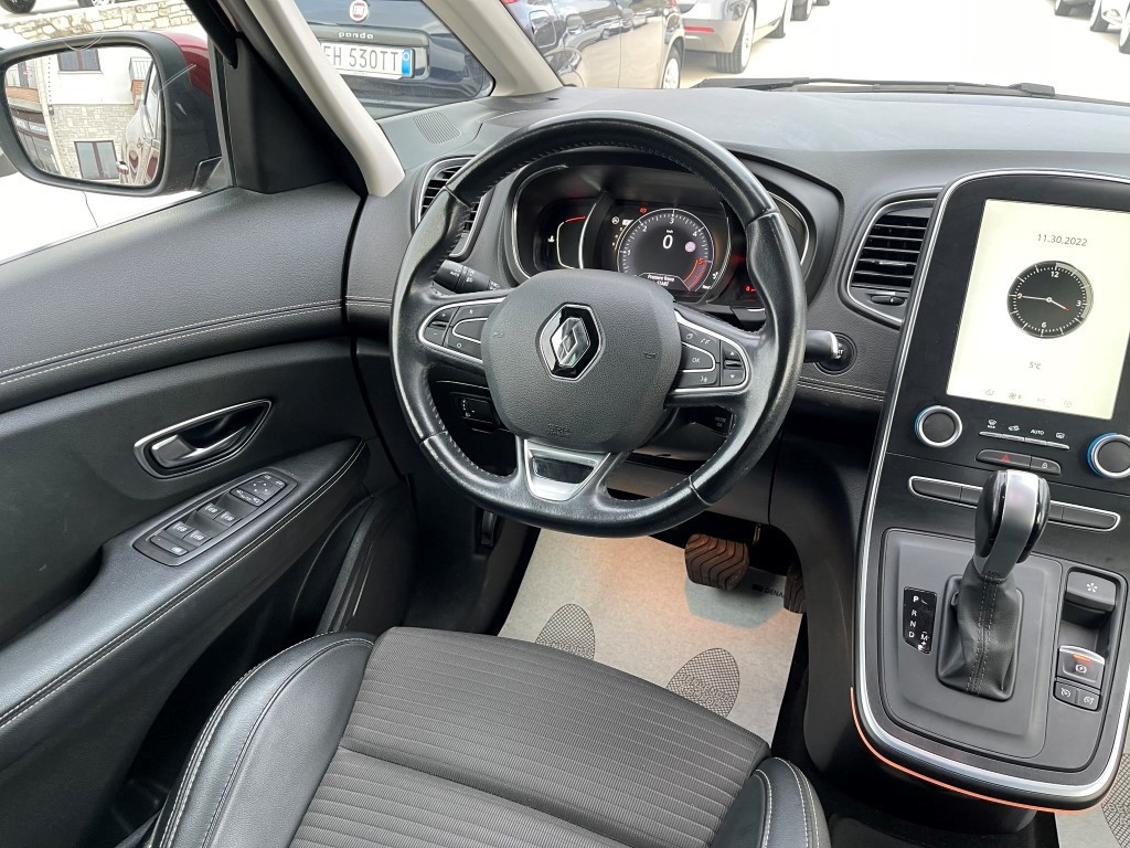 Renault ScÃ©nic