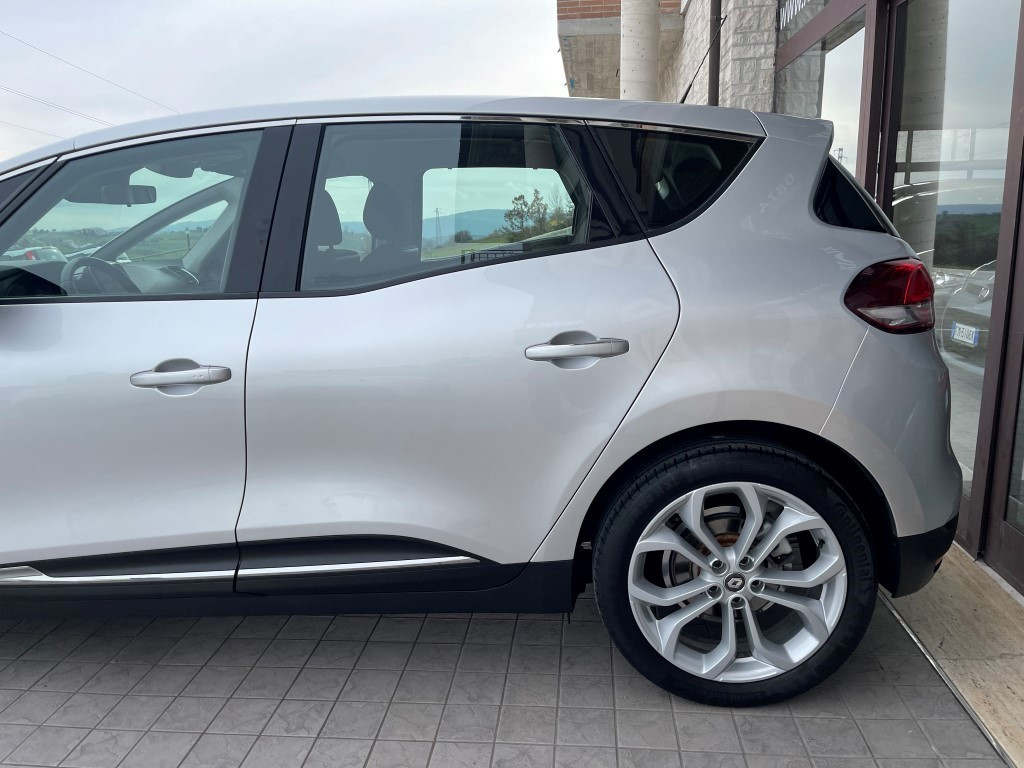 Renault ScÃ©nic