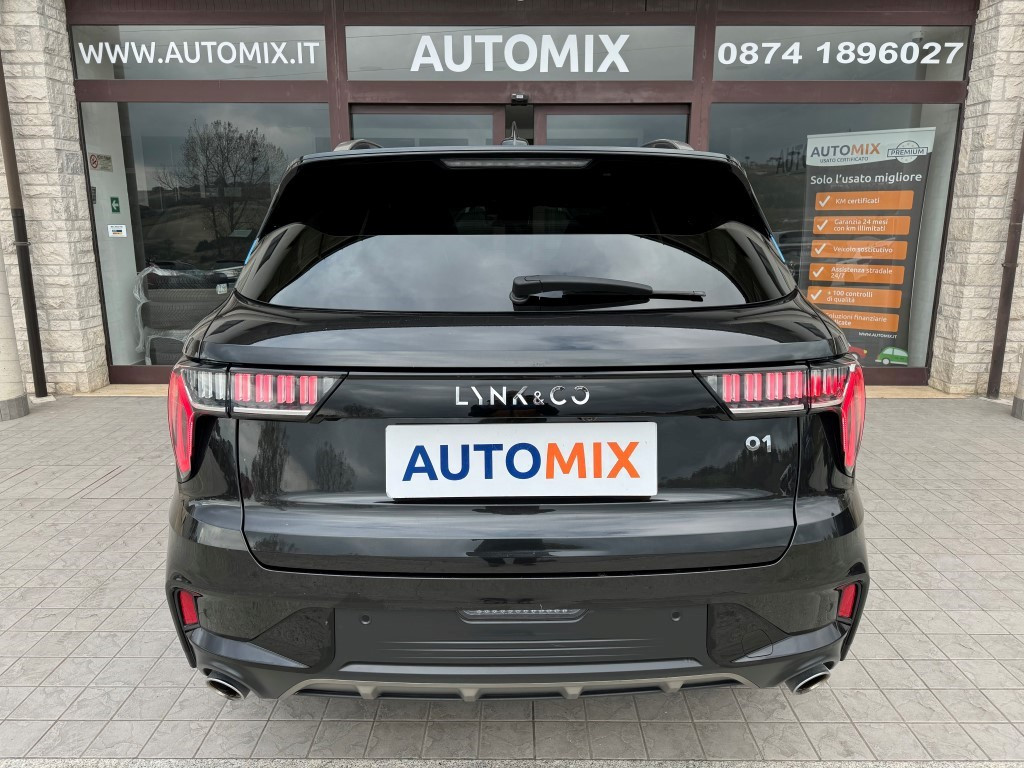 Lynk & Co 01