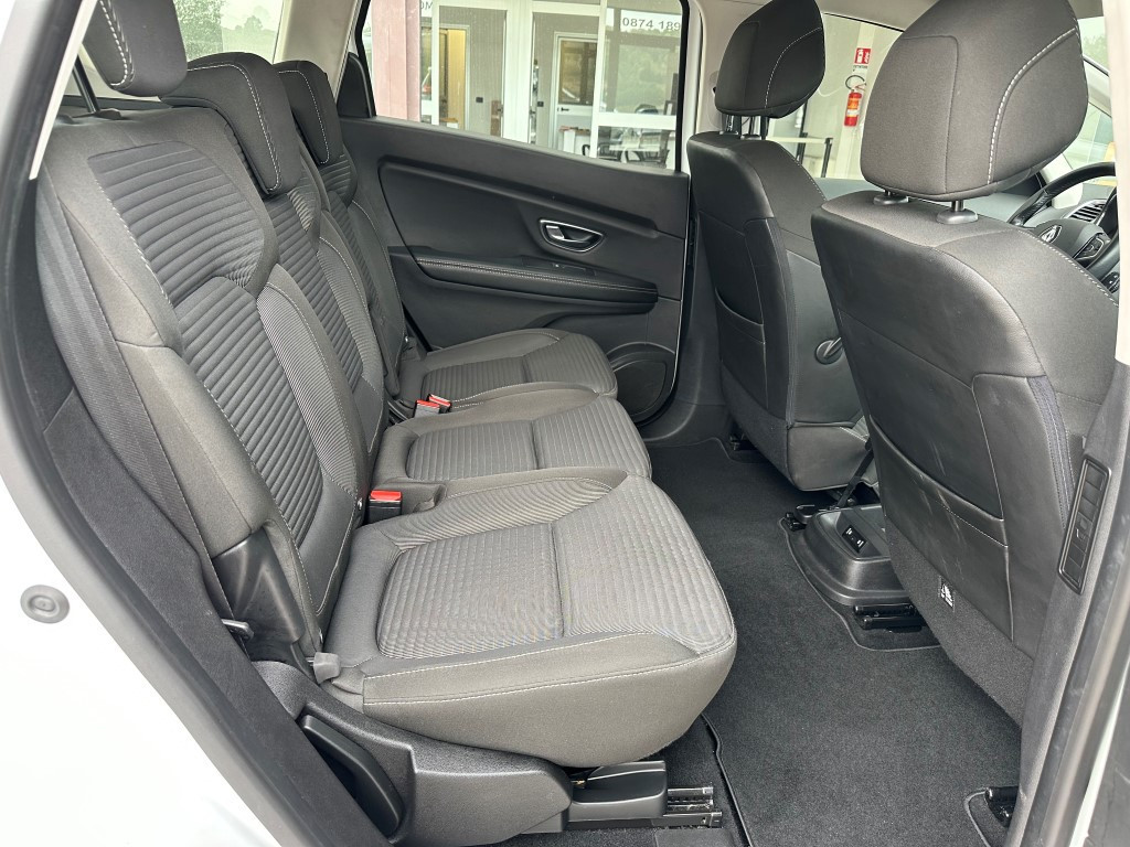 Renault ScÃ©nic