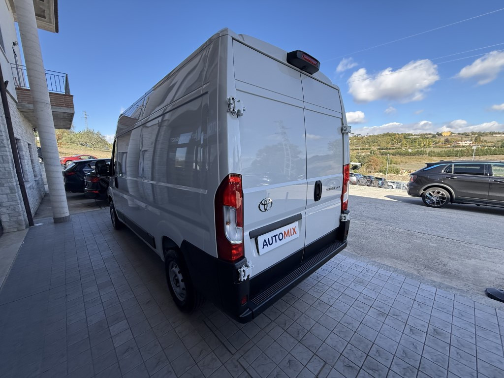 Toyota Proace Verso