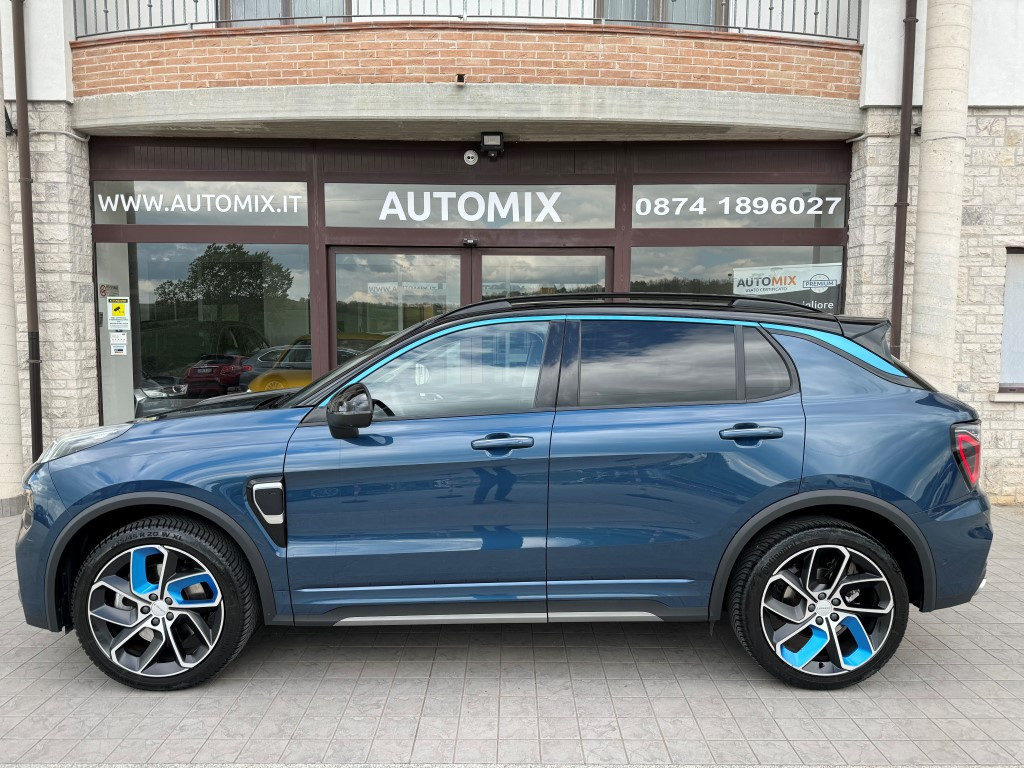 Lynk & Co 01