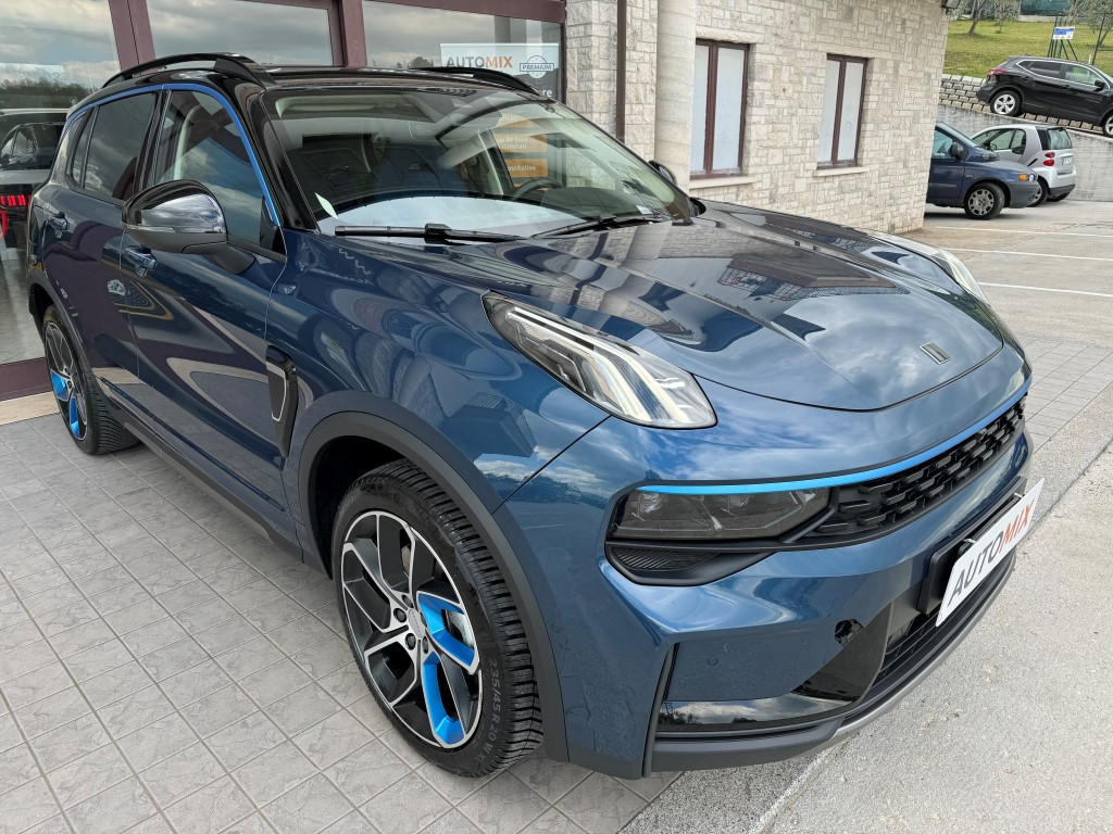 Lynk & Co 01