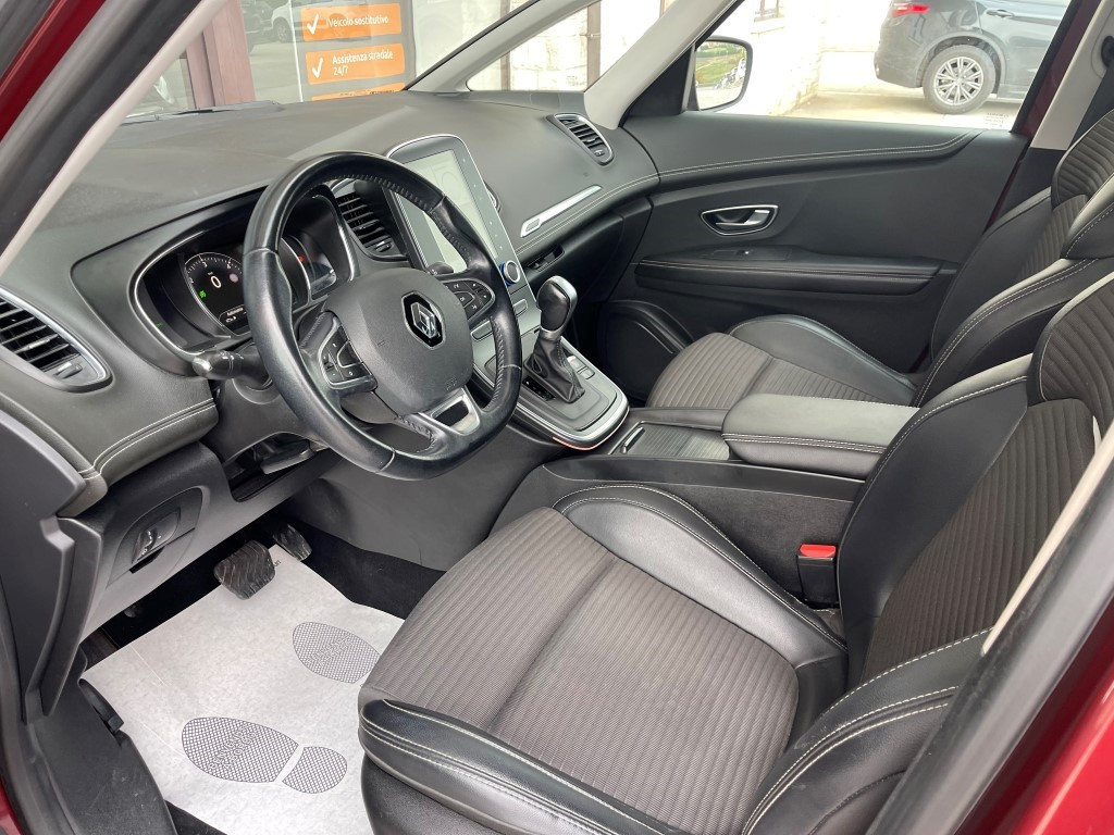 Renault ScÃ©nic