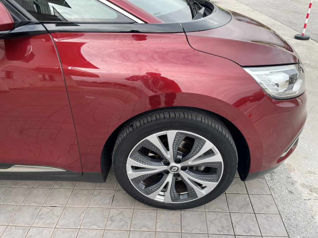 Renault ScÃ©nic