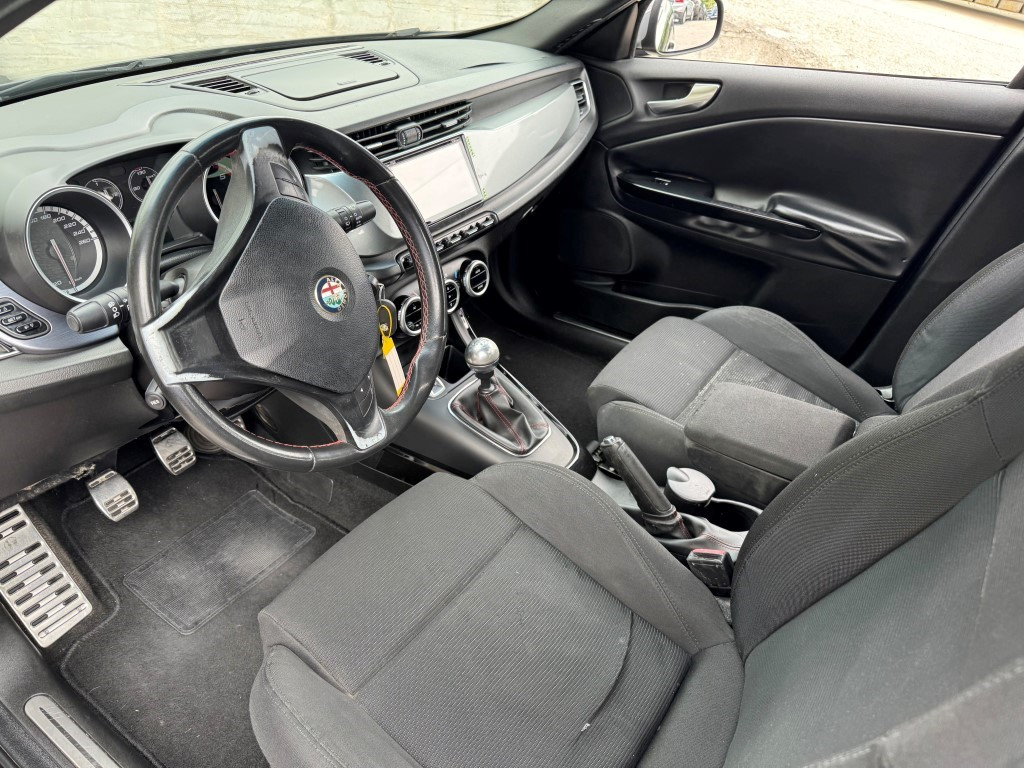 Alfa Romeo Giulietta