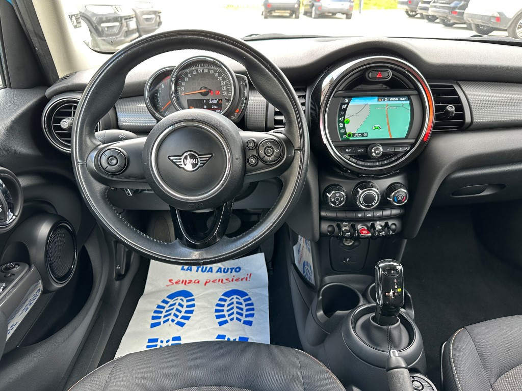 Mini Mini