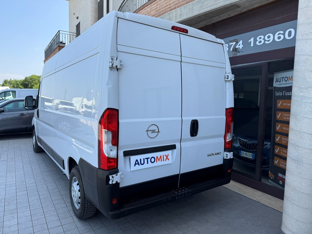 Opel Movano