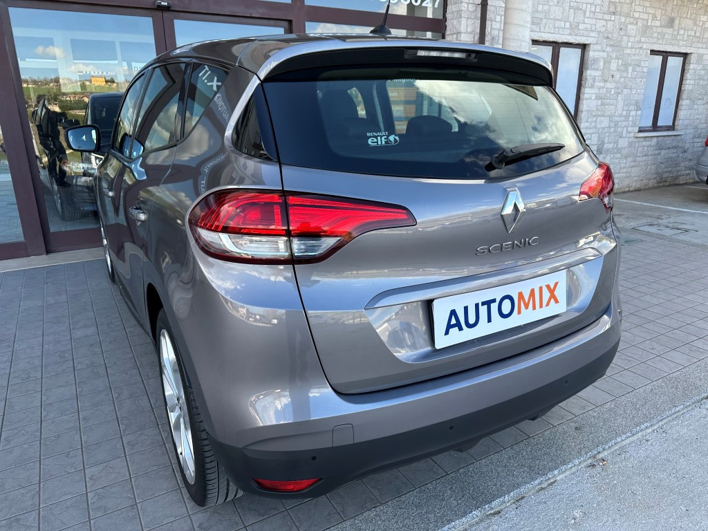 Renault ScÃ©nic