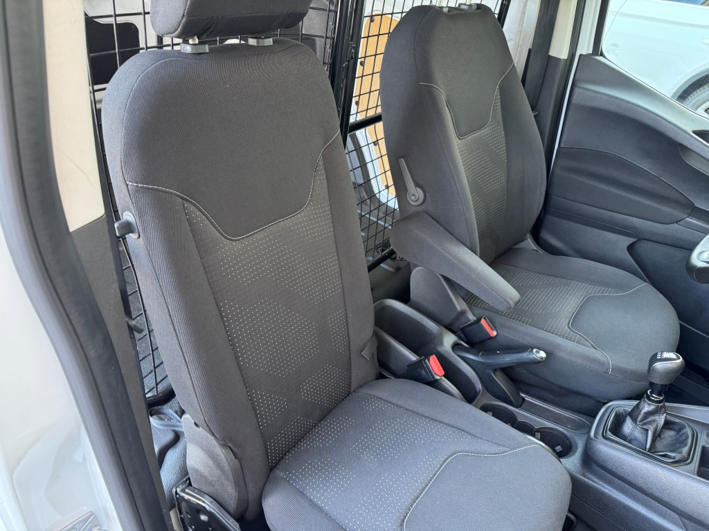 Ford Transit Courier